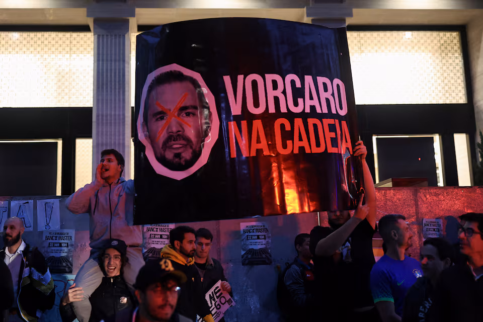 How a little-known banker entered Brazil’s political inner circle and sparked a national scandal